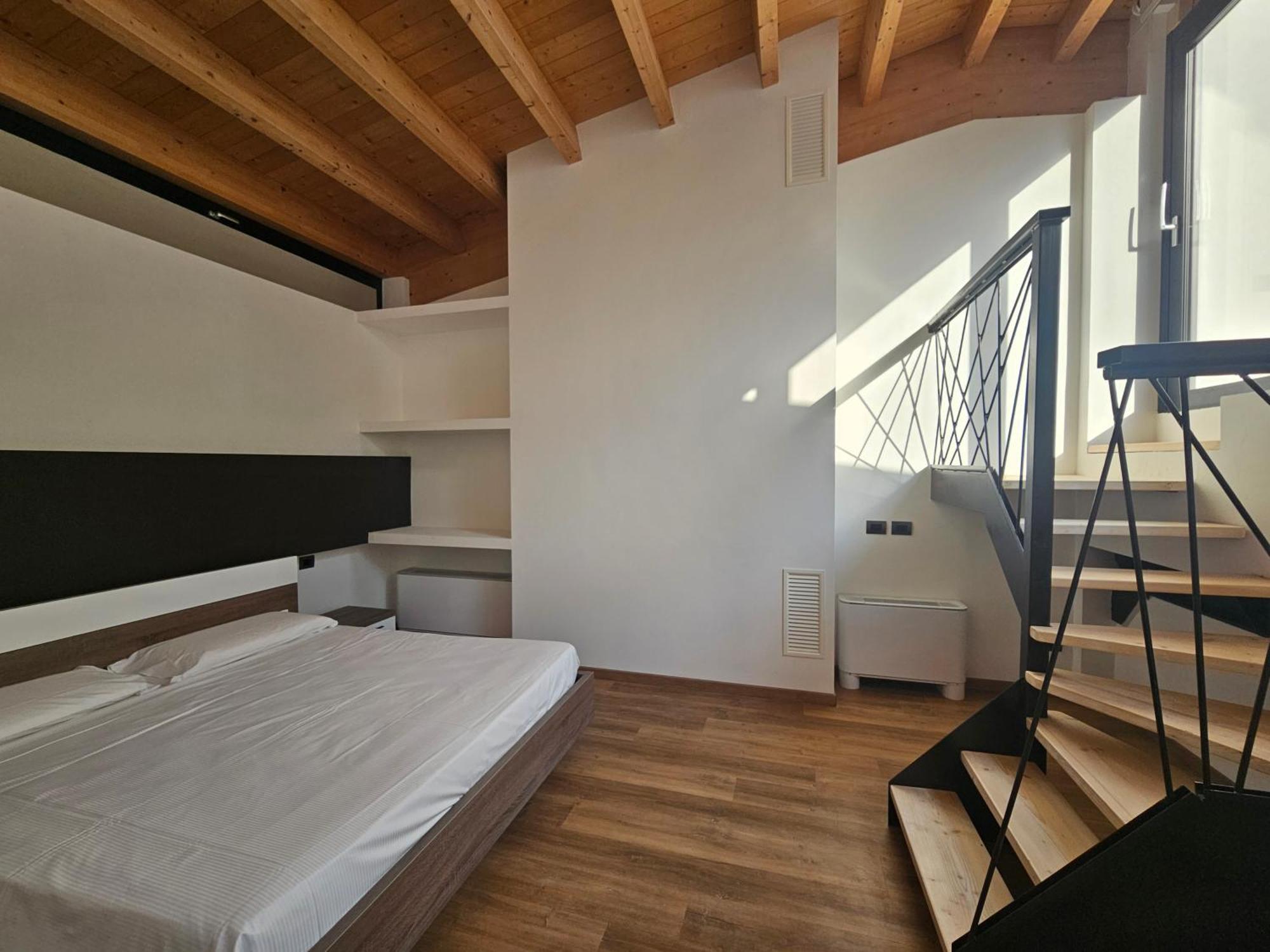Mezzago Royal Suites Exterior photo